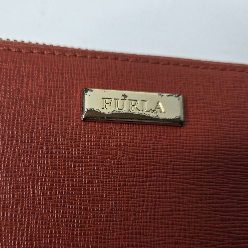 Furla Red Textured Wallet - Picture 2 of 9